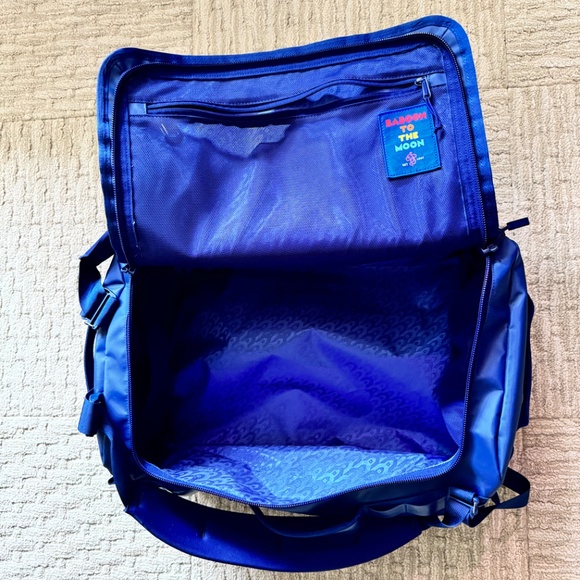 Baboon to the Moon 40L Carry On Travel Go-Bag - Picture 3 of 5